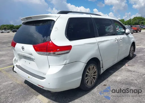 2014 Toyota Sienna Xle V6 8 Passenger из США, поврежденный, VIN 5TDYK3DC4ES414728